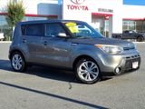 Used 2016 Kia Soul + image 2