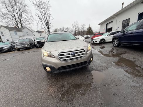 Used 2015 Subaru Outback 2.5i Premium image 53