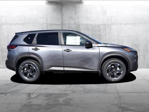 New 2026 Nissan Rogue SV image 5
