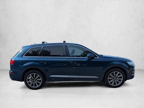 Used 2019 Audi Q7 3.0T Premium Plus w/ Premium Plus Package AWD/4WD image 4