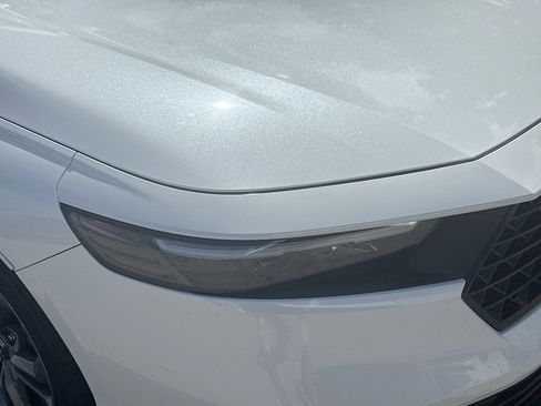 Certified 2023 Honda Accord EX image 33
