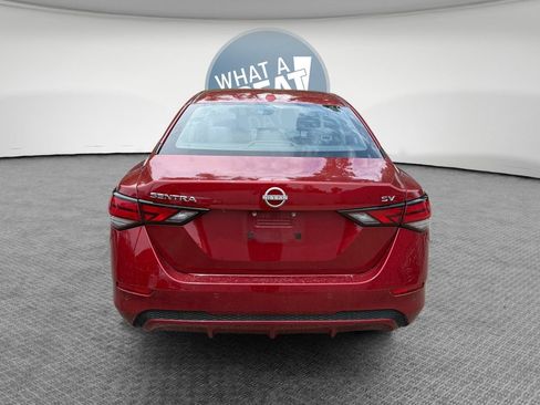 Used 2024 Nissan Sentra SV FWD image 5