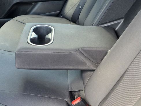 Used 2021 Kia K5 LXS image 9