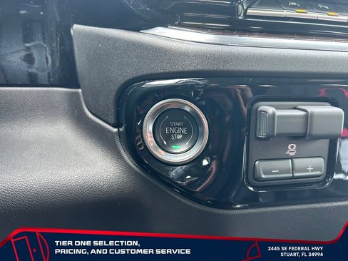 Used 2025 GMC Sierra 1500 Elevation w/ Elevation Premium Package AWD/4WD image 29