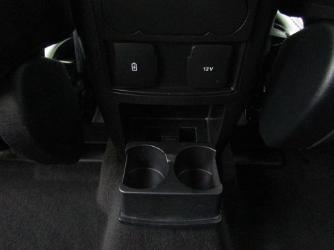 Used 2023 Ford Explorer XLT w/ Equipment Group 202A image 31