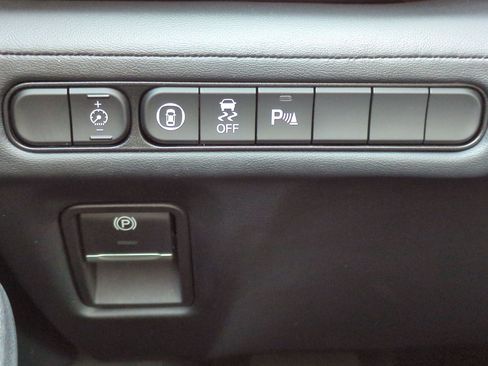 Used 2023 Acura MDX FWD w/ Technology Package image 17