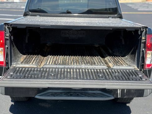 Used 2012 Nissan Frontier S image 7