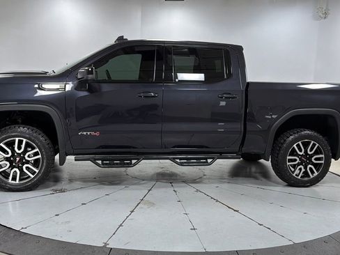 Used 2023 GMC Sierra 1500 AT4 w/ Technology Package image 8