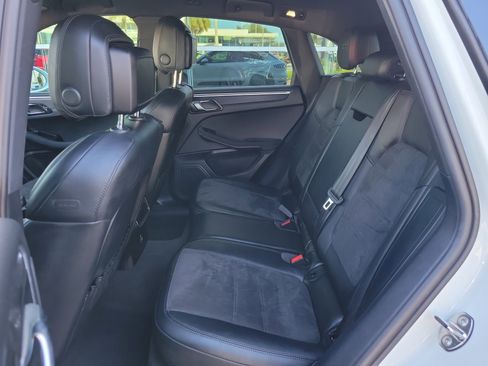 Used 2021 Porsche Macan GTS image 16