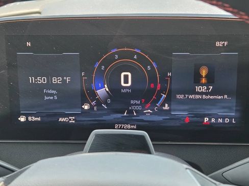 Used 2024 Chevrolet Traverse RS w/ LPO, Floor Liner Package AWD/4WD image 39