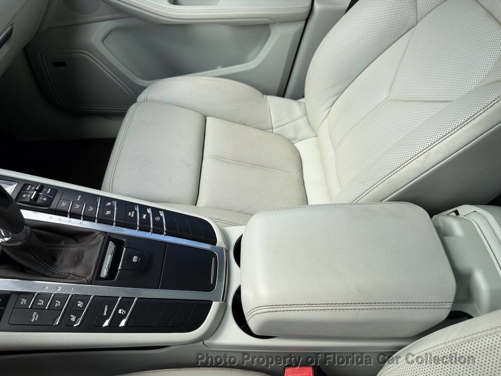 Used 2017 Porsche Macan S AWD/4WD image 53