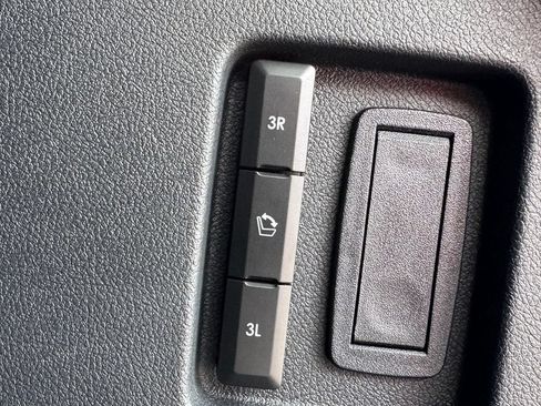 Used 2025 Lincoln Aviator Black Label AWD/4WD image 35