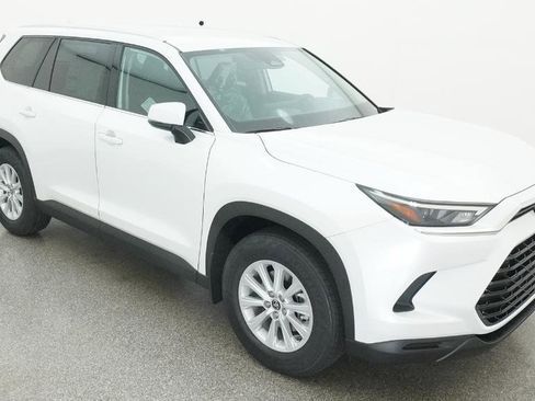 New 2026 Toyota Grand Highlander XLE image 31