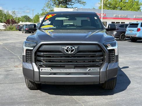 Used 2025 Toyota Tundra SR5 w/ SR5 Convenience Package AWD/4WD image 25