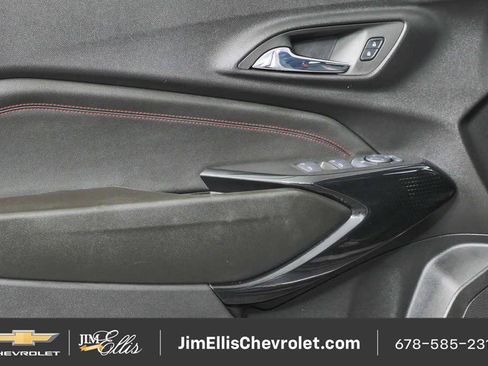 Certified 2026 Chevrolet Trax RS w/ Driver Confidence Package FWD image 6