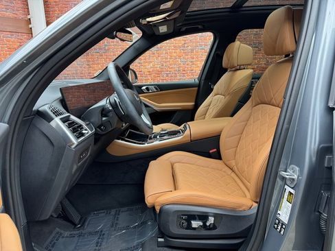 Certified 2025 BMW X5 xDrive40i w/ Climate Comfort Package image 22