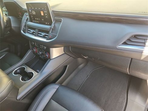 Used 2021 Chevrolet Tahoe Z71 image 29