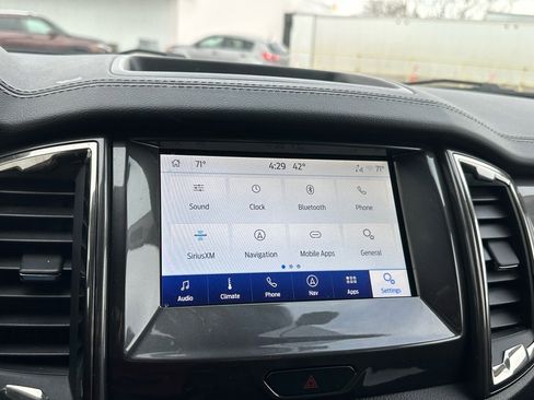 Certified 2019 Ford Ranger Lariat w/ Black Appearance Package image 35