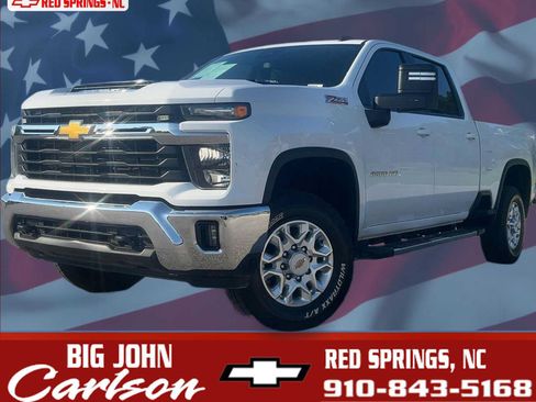 Used 2024 Chevrolet Silverado 2500 LT AWD/4WD image 1