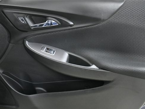 Used 2025 Chevrolet Malibu LS image 28