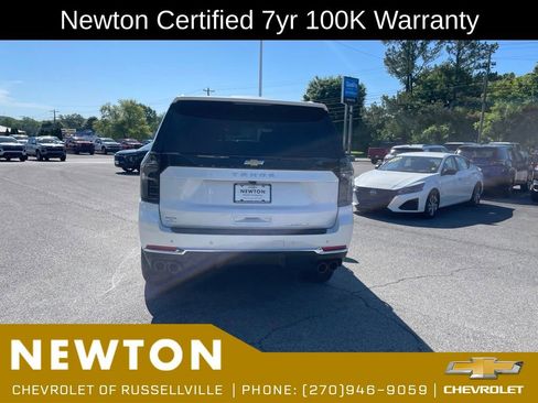 Used 2025 Chevrolet Tahoe Premier AWD/4WD image 39