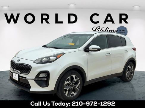 Used 2020 Kia Sportage EX FWD image 3