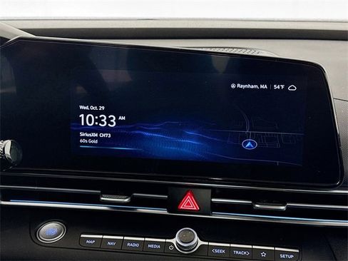 Certified 2024 Hyundai Elantra SEL image 20