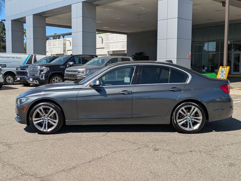 Used 2017 BMW 330i Sedan image 8