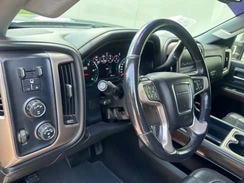 Used 2018 GMC Sierra 3500 Denali w/ Duramax Plus Package image 31