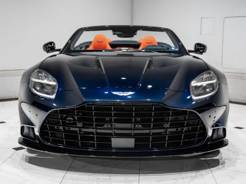 New 2026 Aston Martin Vanquish Convertible image 7