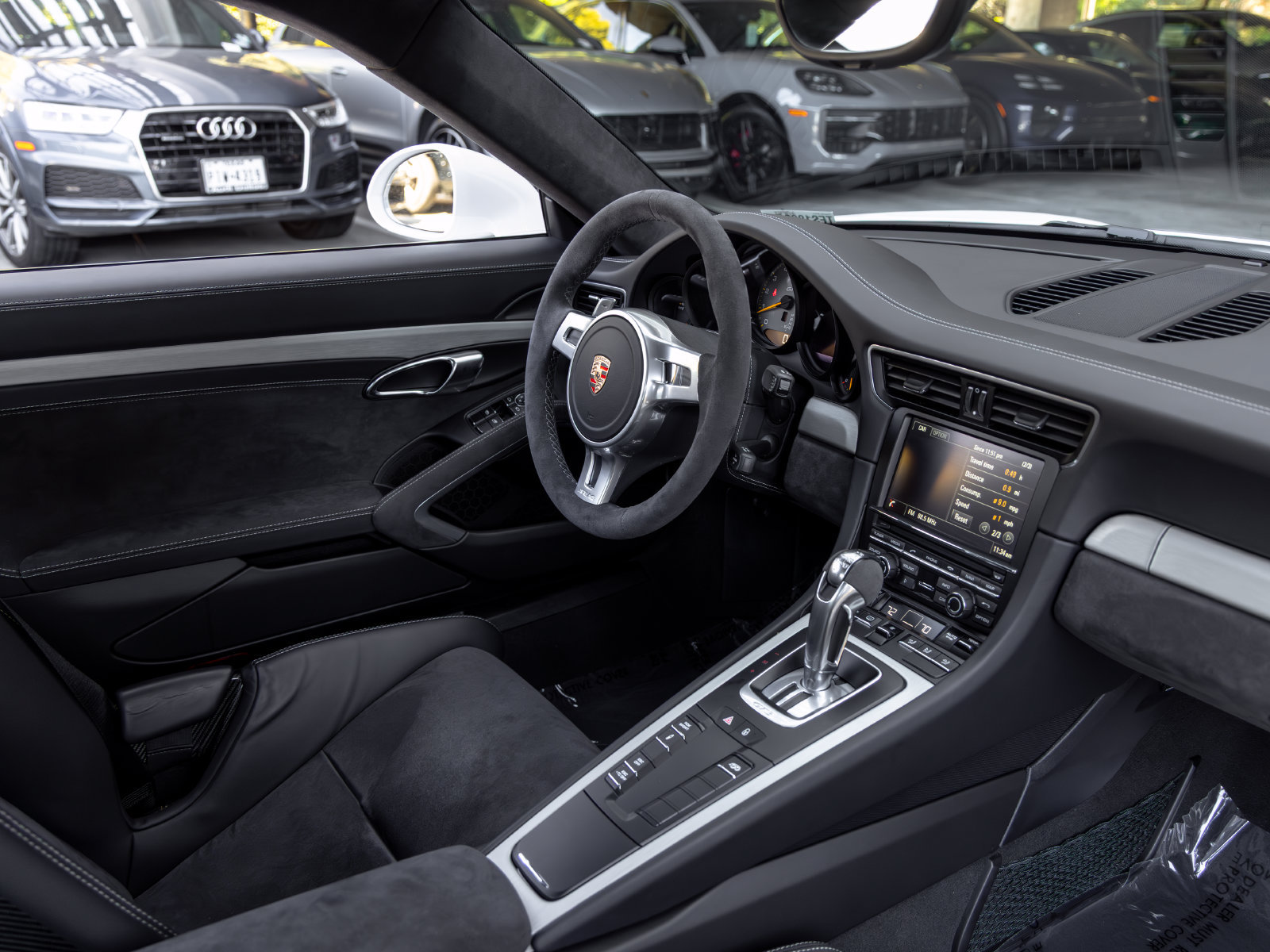 Certified 2015 Porsche 911 GT3 RWD image 43