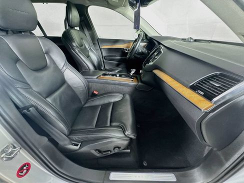 Used 2018 Volvo XC90 T6 Inscription w/ Convenience Package AWD/4WD image 36
