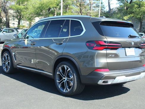 Used 2026 BMW X5 xDrive40i AWD/4WD image 5