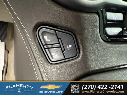 Used 2020 Chevrolet Tahoe Premier AWD/4WD image 33