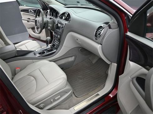 Used 2017 Buick Enclave Leather w/ Trailering Package image 19