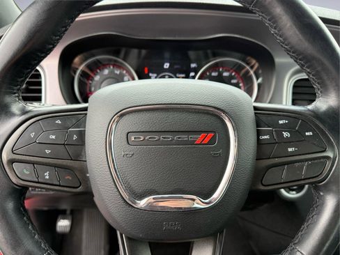 Used 2023 Dodge Charger SXT RWD image 31