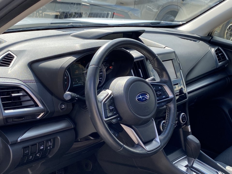 Used 2019 Subaru Forester Premium AWD/4WD image 11
