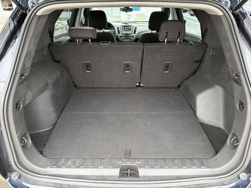 Used 2020 Chevrolet Equinox LS image 24