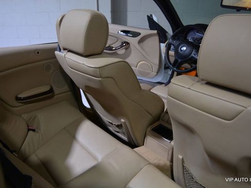 Used 2005 BMW 330Ci Convertible image 17