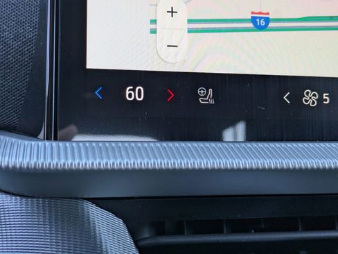 New 2026 Ford Explorer ST-Line w/ ST-Line Street Pack image 29