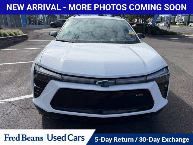 Used 2024 Chevrolet Blazer EV RS AWD/4WD image 3