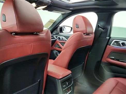 Used 2024 BMW i4 xDrive40i w/ Premium Package image 30