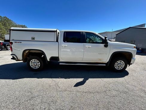 Used 2021 Chevrolet Silverado 2500 LT image 8