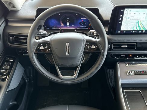 New 2025 Lincoln Aviator 2WD w/ Equipment Group 101A image 13