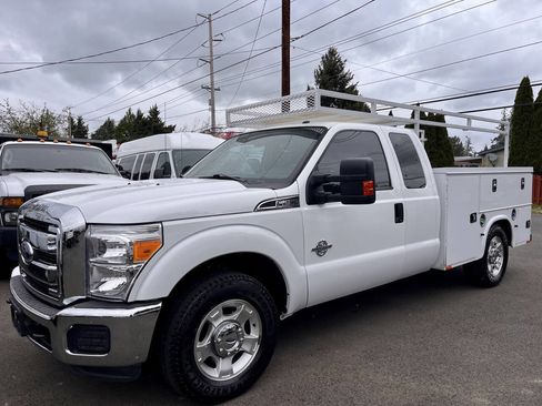 Used 2015 Ford F250 XLT image 7