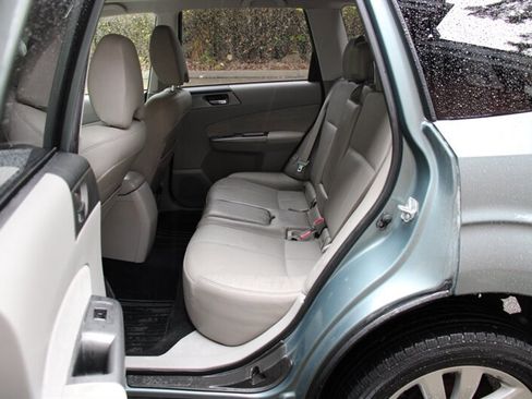 Used 2012 Subaru Forester 2.5X Limited image 15