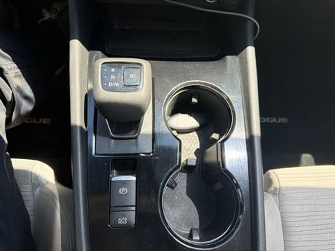 Used 2021 Nissan Rogue SV AWD/4WD image 17