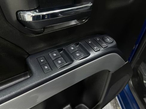 Used 2017 Chevrolet Silverado 1500 LT w/ All Star Edition image 14