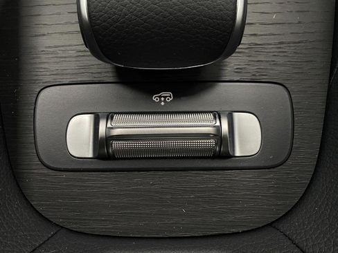 New 2026 Mercedes-Benz GLS 450 4MATIC image 67
