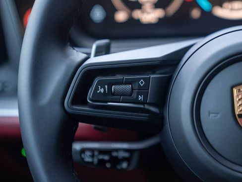 New 2026 Porsche Cayenne S image 13